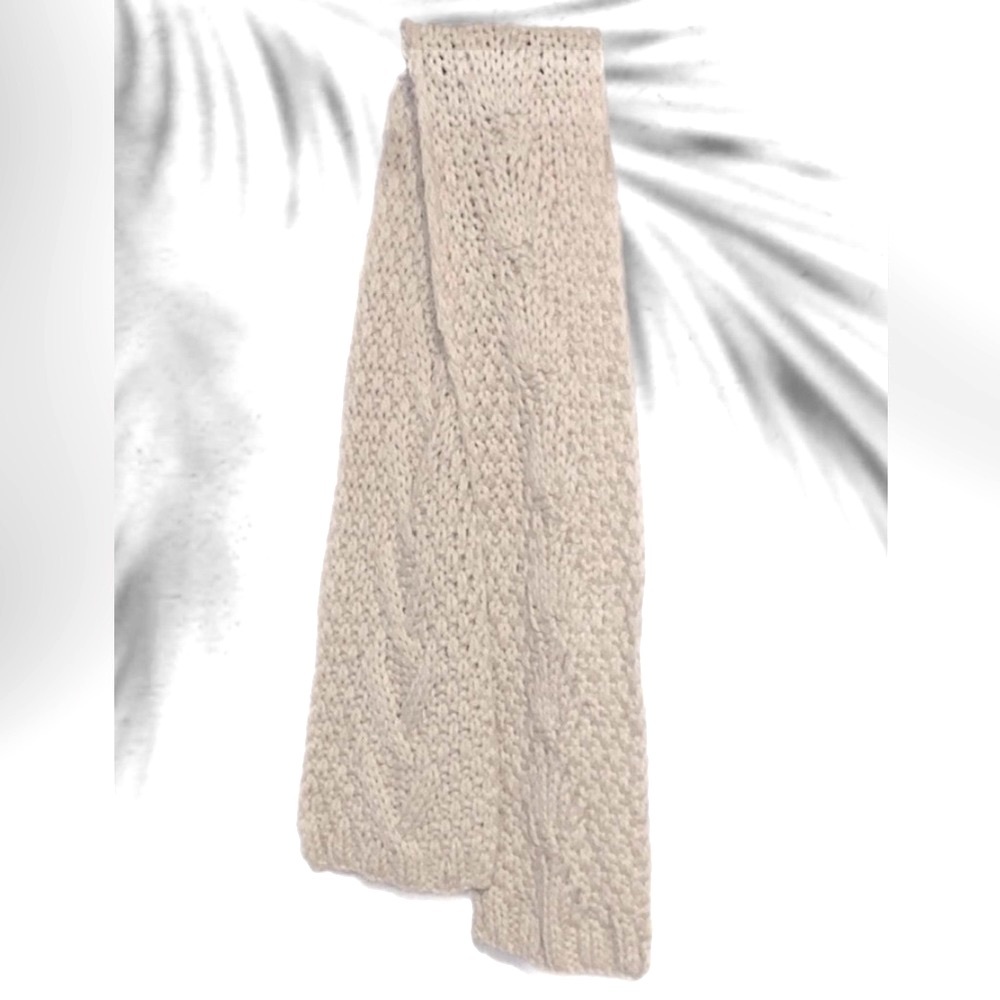 Indigo chunky knit cream coloured scarf from Indigo